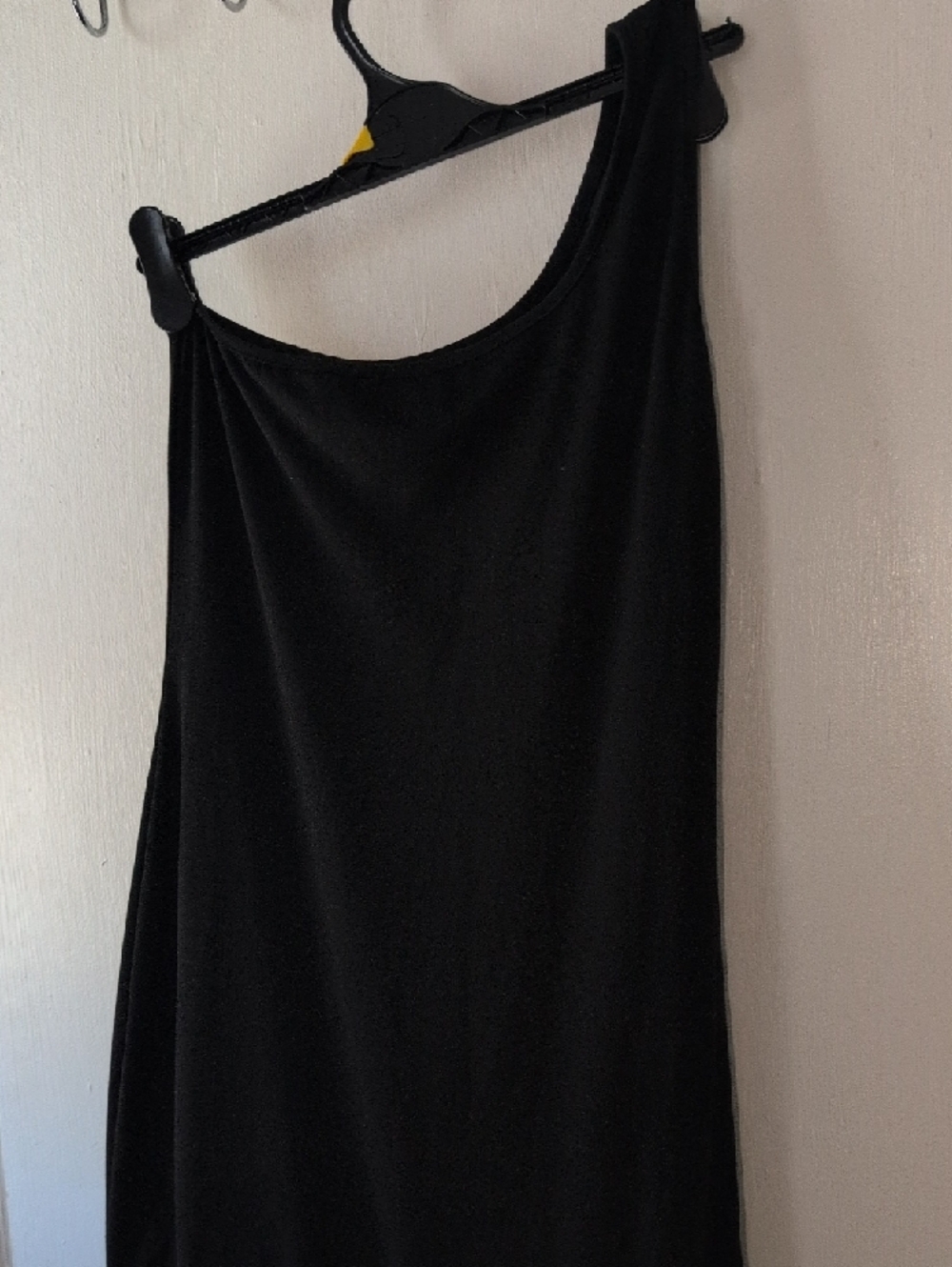 Black One-Shoulder Ruffle-Hem Dress - Picture 4 of 4
